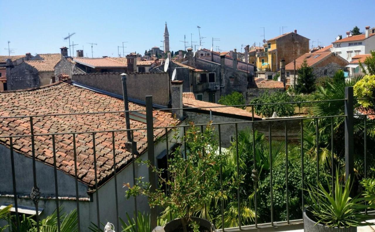 Steinhaus Mit Terrasse Rovinj Exterior foto