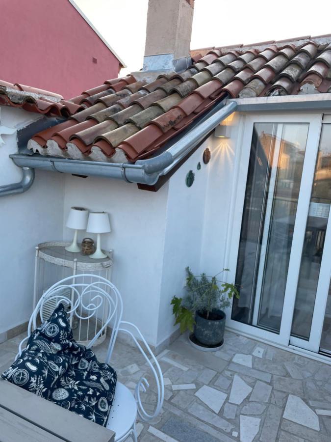 Steinhaus Mit Terrasse Rovinj Exterior foto